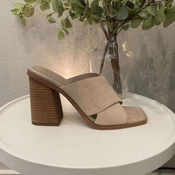 Marc Fisher Shoes - Marc Fisher Barli Heeled Sandal Mule Tan Like New 9 Womens